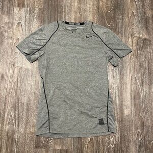 Nike Pro Dri-Fit Fitted Size S Gray Short Sleeve
